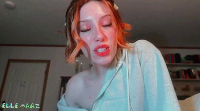 Massage parlor ASMR: impregnate me