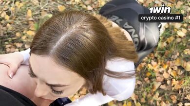 Young Sportswoman Loves Hard Sex in Leggings Outdoors