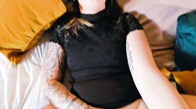 His condom split and I received a pussy full of cum. Accidental creampie