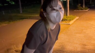 A night walk while putting a remote control vibrator on my Japanese girlfriend My first toilet sex