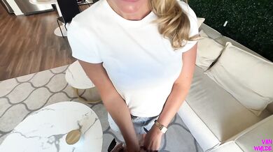 British IG Model Fucking A Best Friends Big Dick - Bonnie Blue