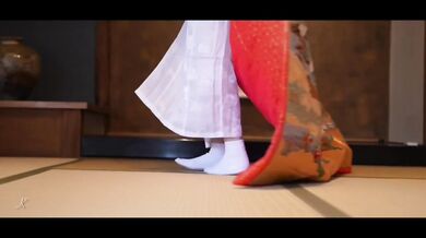 A fake bride who can't resist and secretly masturbates in her kimono