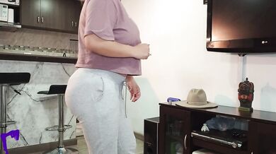 MILF Latina amateur POV, family friend seduces on the couch with blowjob, visible creampie and moaning ride