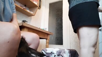 I try to quietly fuck my girlfriend in the mouth while her mother makes us breakfast - IkaSmokS