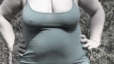 Mature granny BBW milf with big saggy tits and hairy pussy does gymnastics outdoors