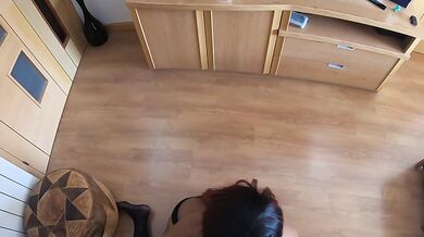 Blowjob on knees under the Christmas tree with cum on face