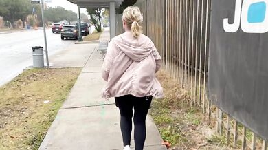 My Pokies Bouncing as I Run