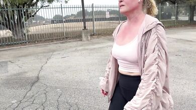 My Pokies Bouncing as I Run