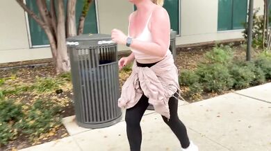 My Pokies Bouncing as I Run