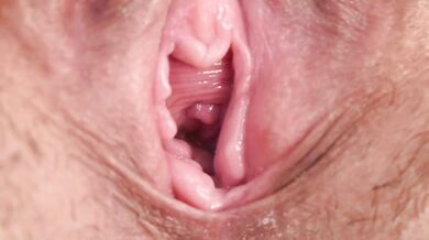 Perfect Pussy Gets Spread Open Close - extasy