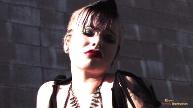 Punk babe in fishnet pantyhose enjoys face fucking before cunnilingus and hard penetration