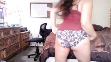 THICK LATINA SHOWS OFF HER ASS ----LUSTY LAVISH LOST COPUTER FILES-