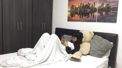 I masturbate my pussy thinking about my lover and make a video