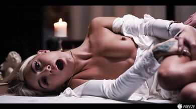 Hot chicks FREEZE IN TIME horny men realize their deepest fantasies