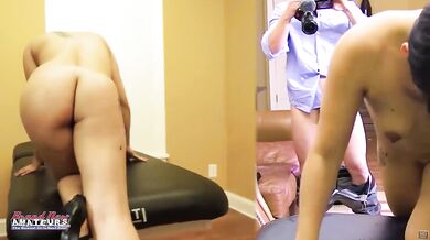 Skinny Short Haired Jae Scott Squirts All Over The Couch!