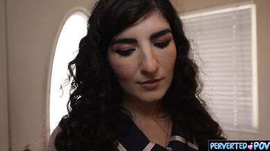 Pregnant student Nikki Slick seduces professor
