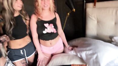 Step Sister & Best Friends Vs Gooning Pro - Ky Fenixx Cassie2Sassy Lena Love - Alex Adams