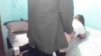 tengo sexo de perrito con chica de remera blanca en pleno invierno