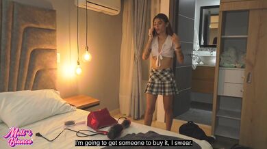 The TEEN STEP DAUGHTER of the owner of a real estate agency offers me ANAL SEX to buy her a house