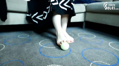 Amazing bare feet of a naughty girl! (foot teasing, barefoot tease, sexy feet, sexy soles and toes)