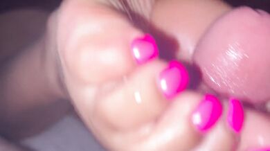 Latina teen strokes step dads dick with her pink toes