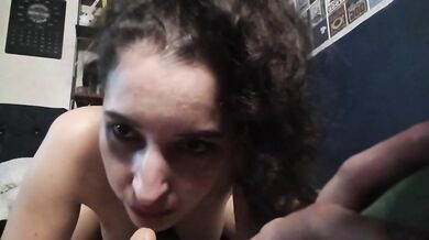 hot sexy teen rubs her holes and cum hard !!!