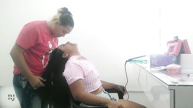 le soy infiel a mi esposo con la estilista