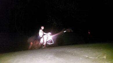 Driver has sex with two female passengers on the road.