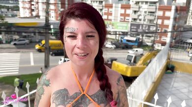 Me exibi e mamei na frente dos pedreiros da obra da prefeitura