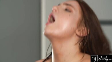 Australian bombshell Atlantis Deep gets an Unexpected Surprise Sensual Massage - S16:E8