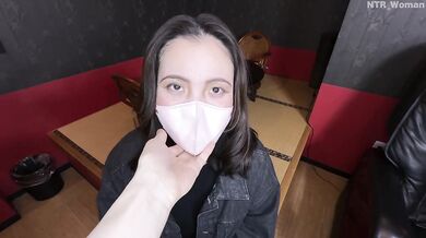 Beautiful married woman who squirts a lot of 2 metres.