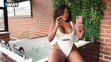 Lucky Photographer Fucks Hot Ebony Milf With Big Tits - Carla Morelli