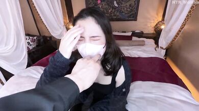 A beautiful married woman who has 17 consecutive orgasms