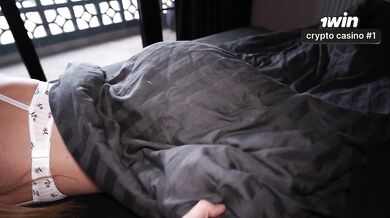 Waking My Stepsis by Pushing My Greased Cock Into Her Tight Pussy and Creampied