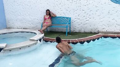 THE NEIGHBOR LEAVES HER HUSBAND AT HOME TO FUCK THE FIRST SEE IN THE POOL