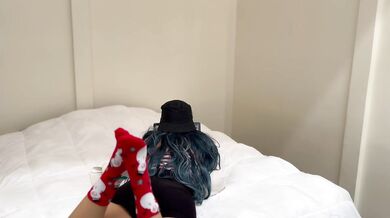 Intense Syntribation with Latina Babe Watching Hentai