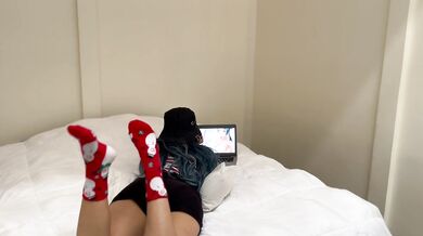 Intense Syntribation with Latina Babe Watching Hentai