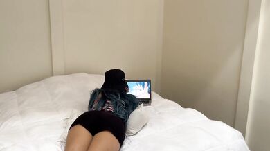 Intense Syntribation with Latina Babe Watching Hentai