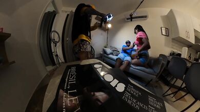behind the camera angle 360
