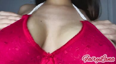 Sexy big tits that you will like to bite