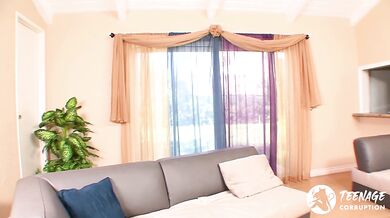 FullPornNetwork - Alexa Nicole's Couch Craving: Pussy Eating and Fucking