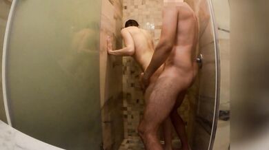 Hard showerfucking tindergirl