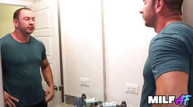 Horny MILF Nauti Mermaid is the Neighbor We All Wanted!-MilfAF