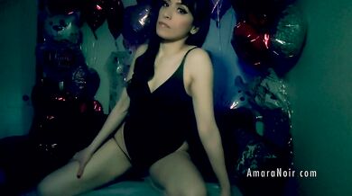 Amara Noir cam session short- sub burns his nuts w cig