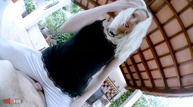 Leggings, cameltoe and open pussy with beautiful Spanish blonde Liz Rainbow