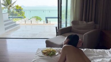 Busty MILF on Vacation seduces HOTEL STAFF — BLOWJOB for a BIG COCK and a HARD FUCK in her room