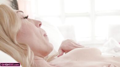 GirlGirlXXX - Curious Stepsis Slips Off Her Panties For A Taste (Jane Wilde & Lily LaBeau)
