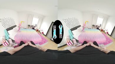 WETVR Vanessa Marie Lets Neighbor Leave Her Fuck Hole Dripping Cream