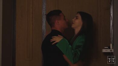 PICKED UP AN UNFAMILIAR GIRL AFTER A NIGHTCLUB
