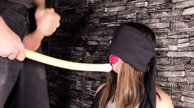 FOOD GAME - It's Too Big For My Step-Sister - TASTE GAME BLINDFOLDED